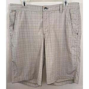 Lululemon Kahuna Shorts Mens 36 Beige W/ Stripes Stretch Flat Front 10" Golf